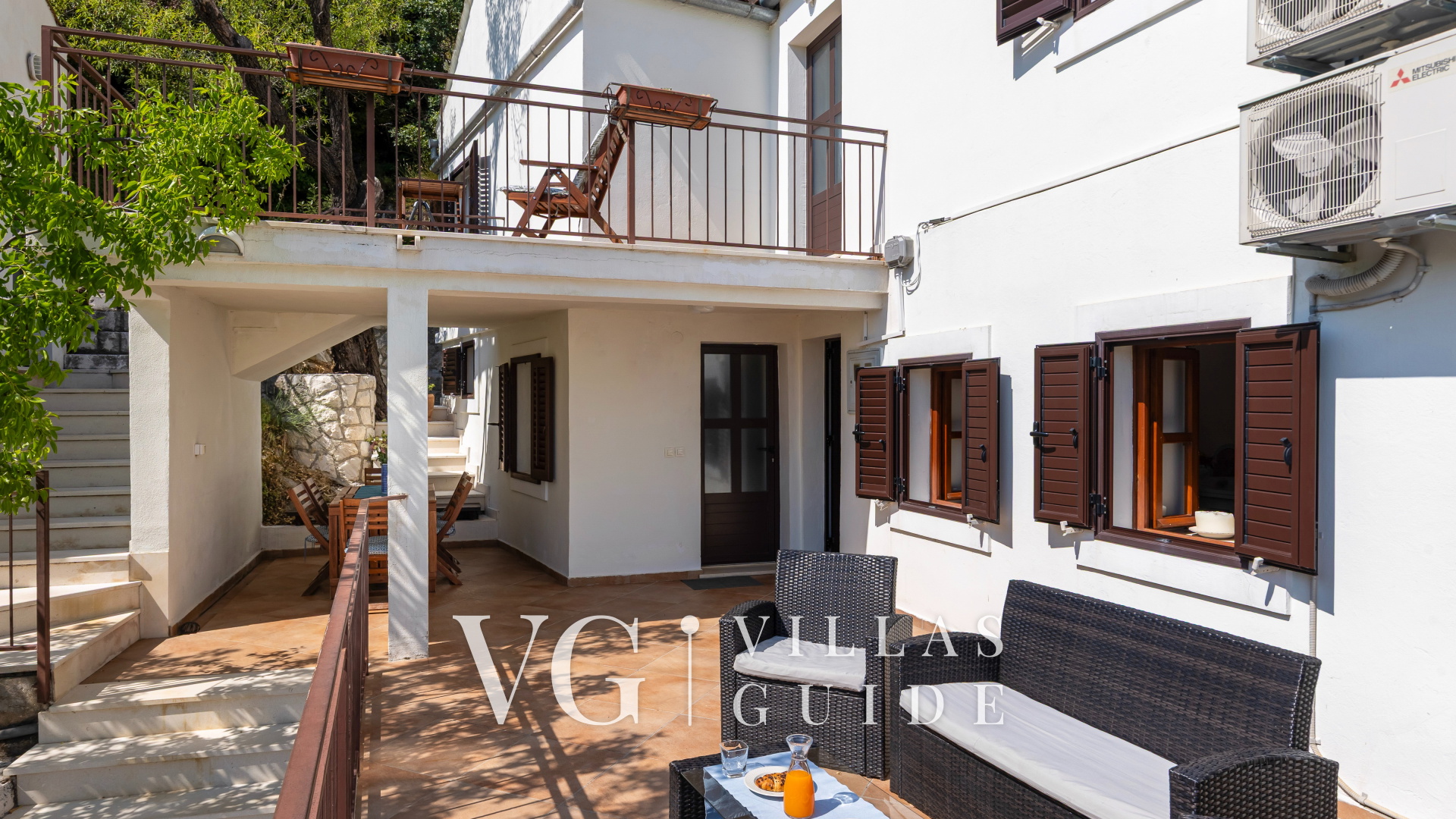 House on the rock Dvorište i vanjski dio objekta