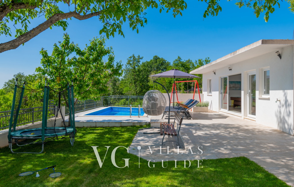 Holiday Home Kristina - Makarska Pool