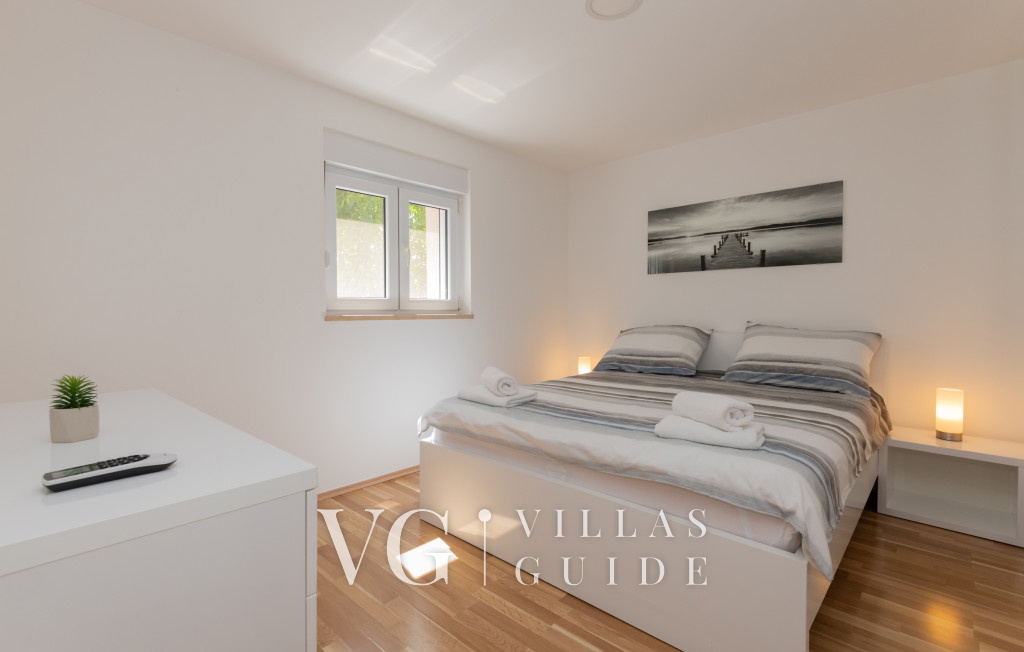 Holiday Home Kristina - Makarska Bedroom