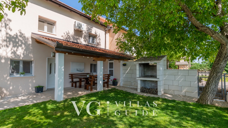 Holiday Home Kristina - Makarska Garten und Außenbereich