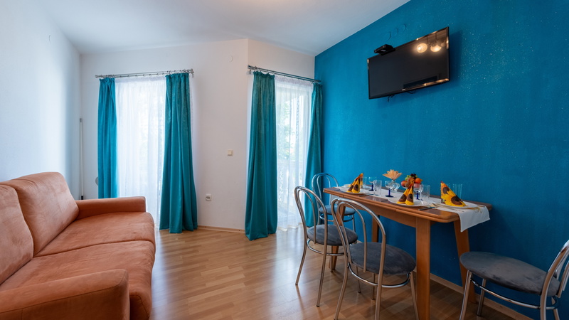 Cozy Getaway Lucija 1