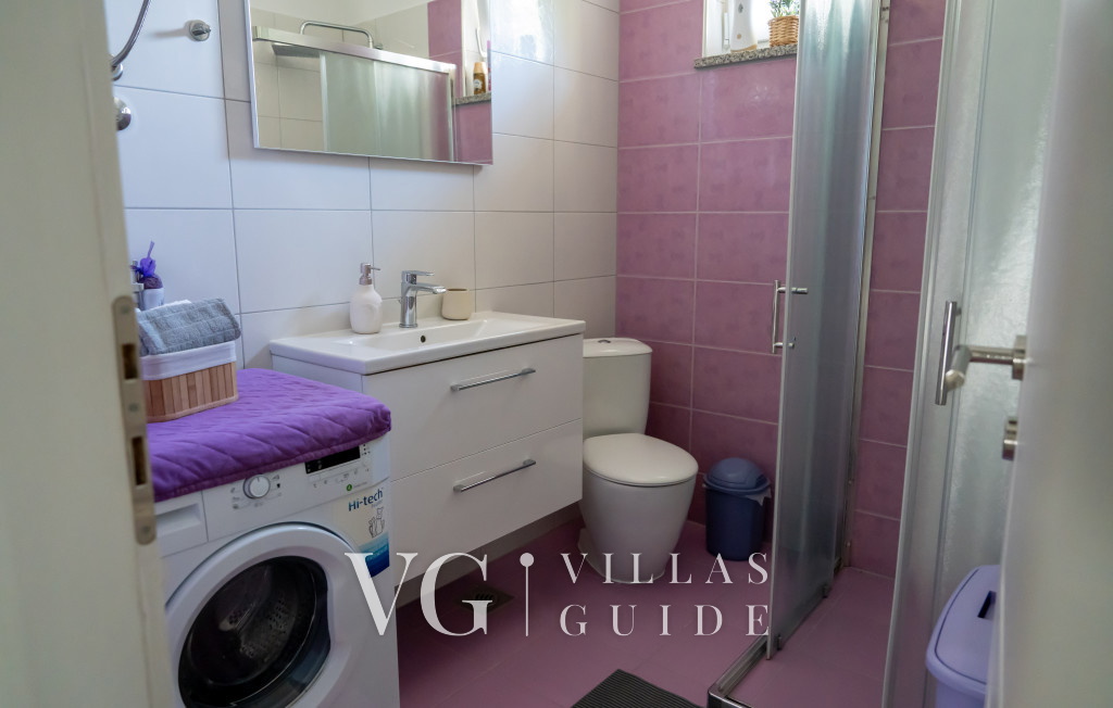 Villa Klarita - Makarska-Drum Kupaonica