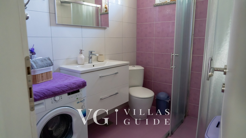 Villa Klarita - Makarska-Drum Kupaonica