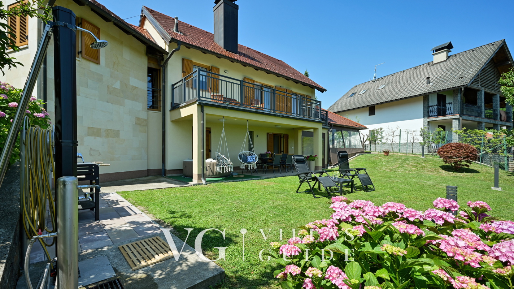 Villa Panorama Hill Garden and property exterior