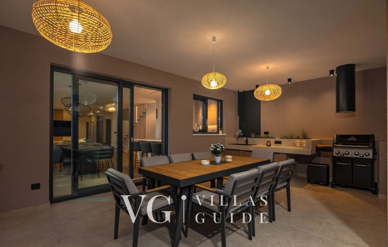 Villa Dujma Additional content