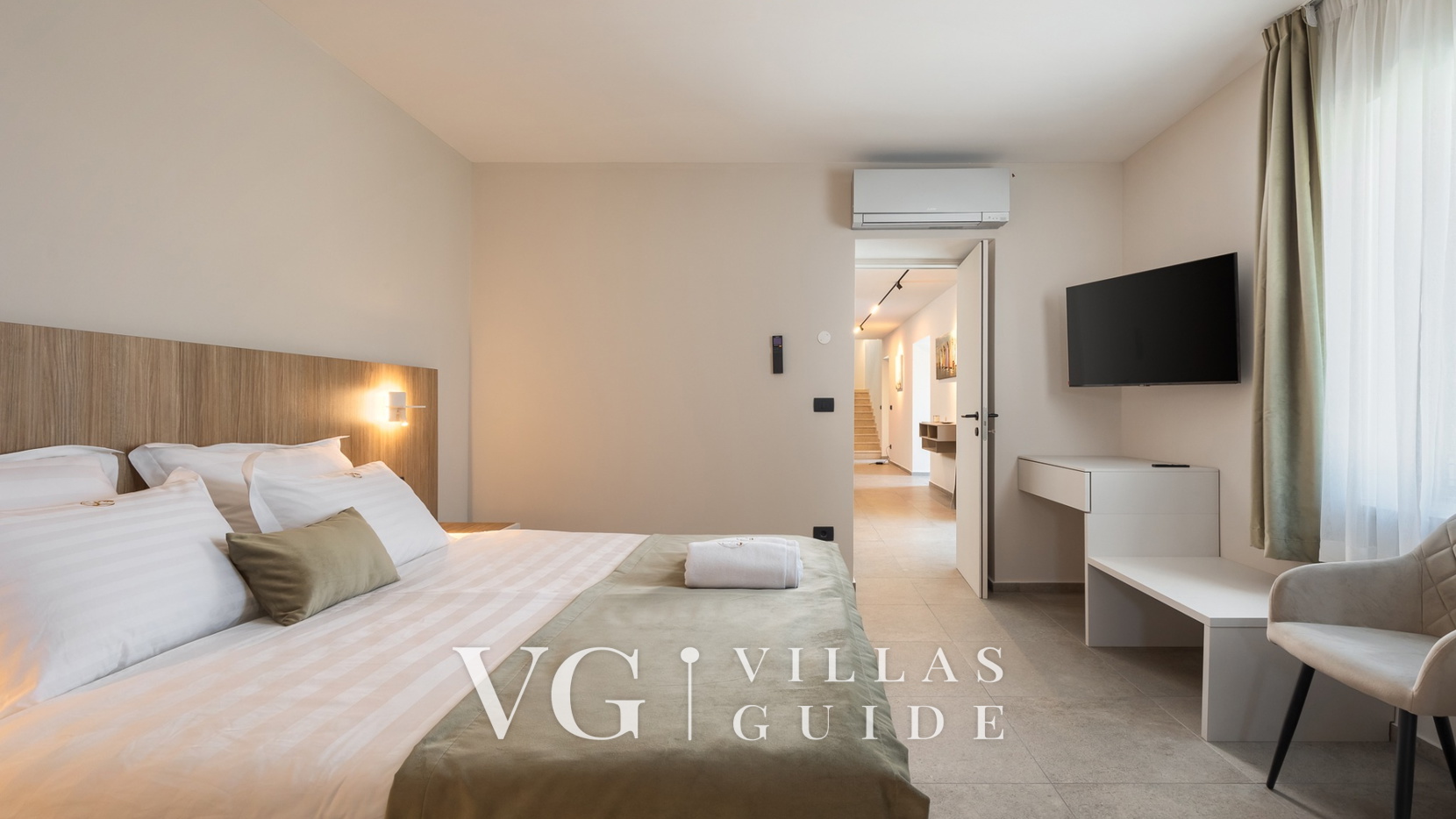 Villa Lucilla Bedroom