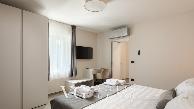 Villa Lucilla Bedroom