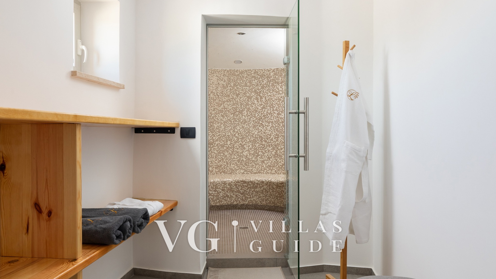 Villa Lucilla Bathroom