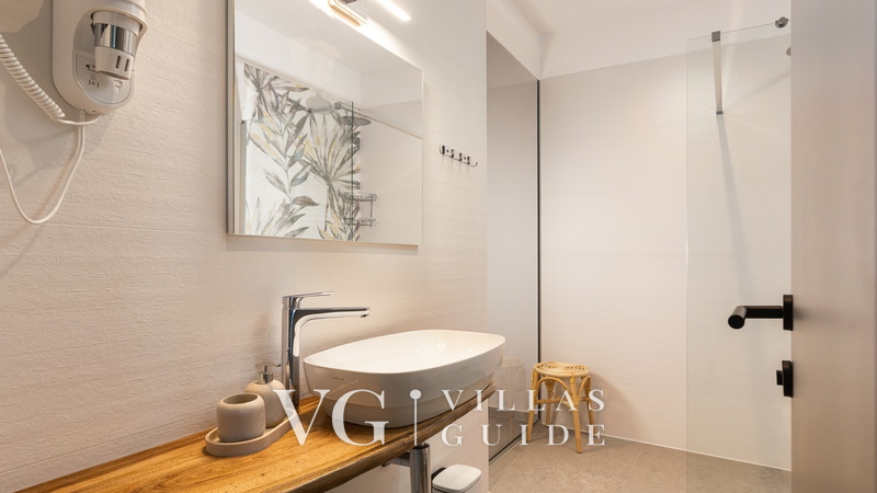 Villa Lucilla Bathroom