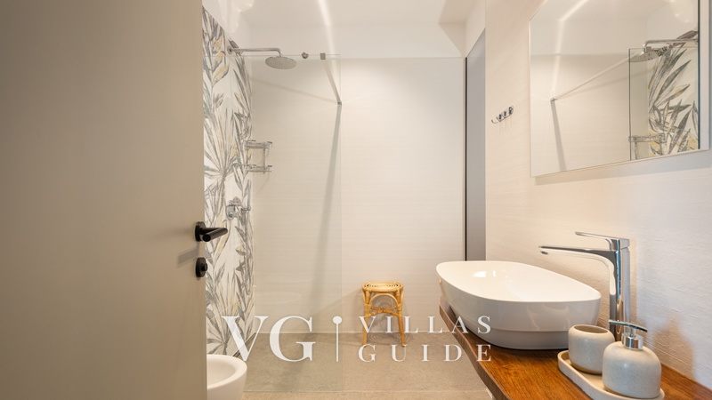 Villa Lucilla Bathroom