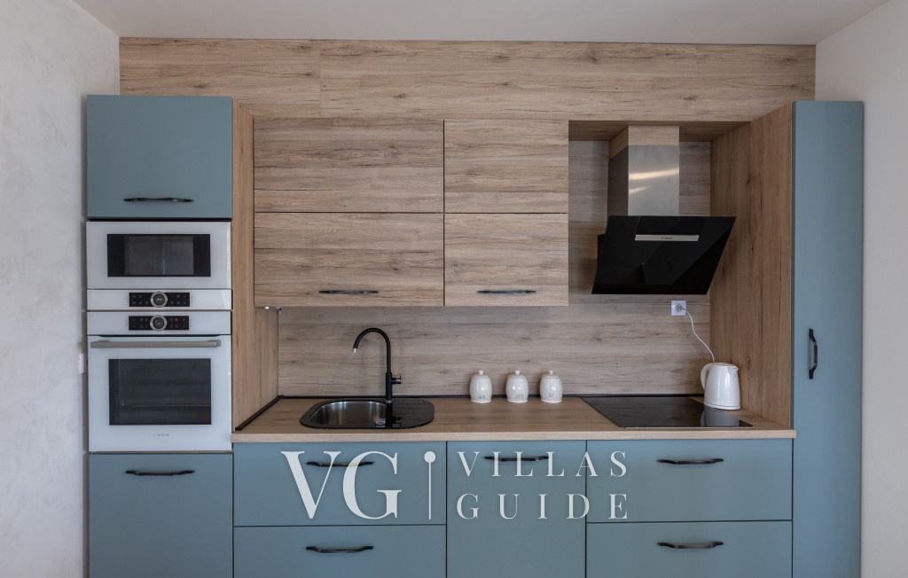 Villa Sole Komarna Cucina