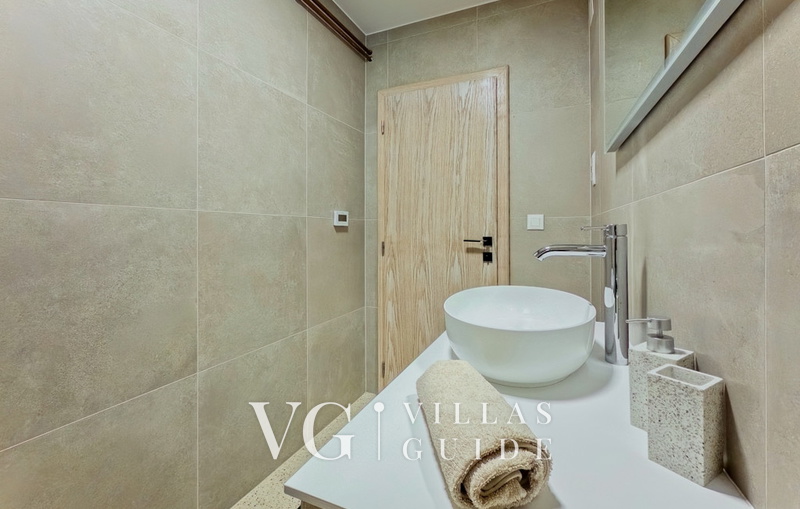 Villa Tia Guest toilet