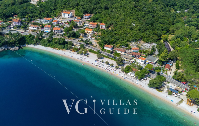 Villa Medea sea view Microlocation