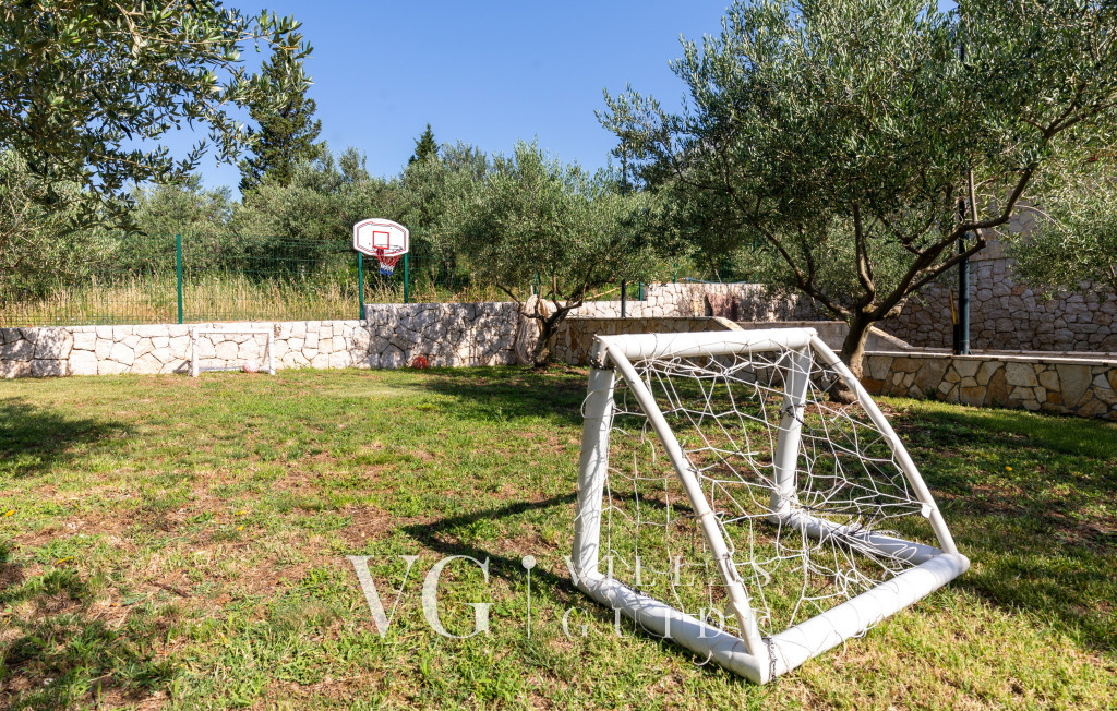 Villa Marija Desne Additional content