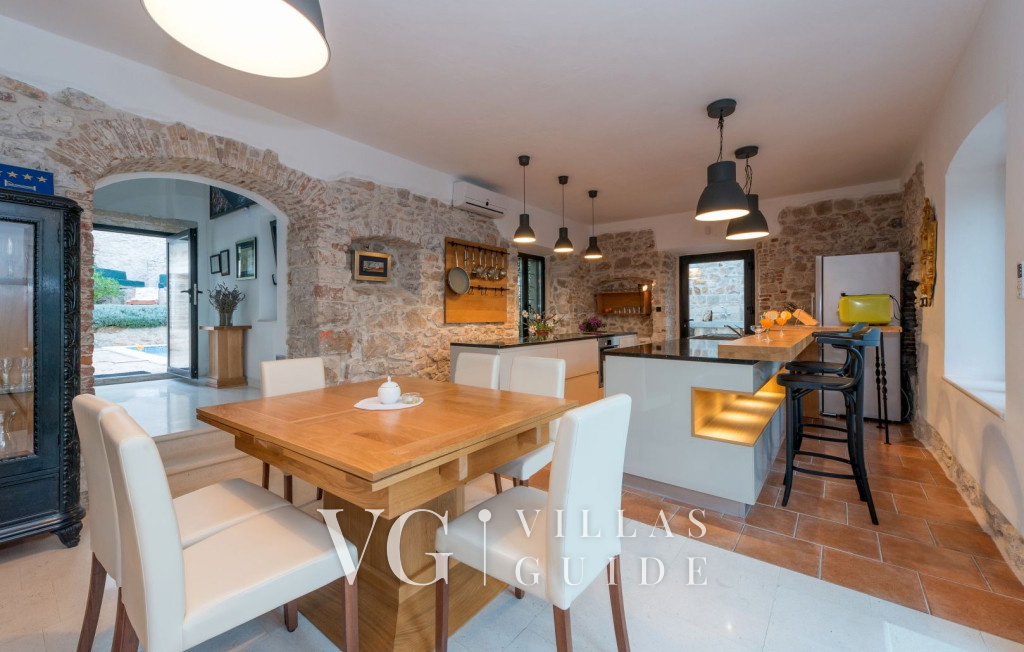 Villa Jardin Kitchen