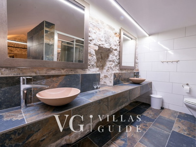 Villa Jardin Bathroom