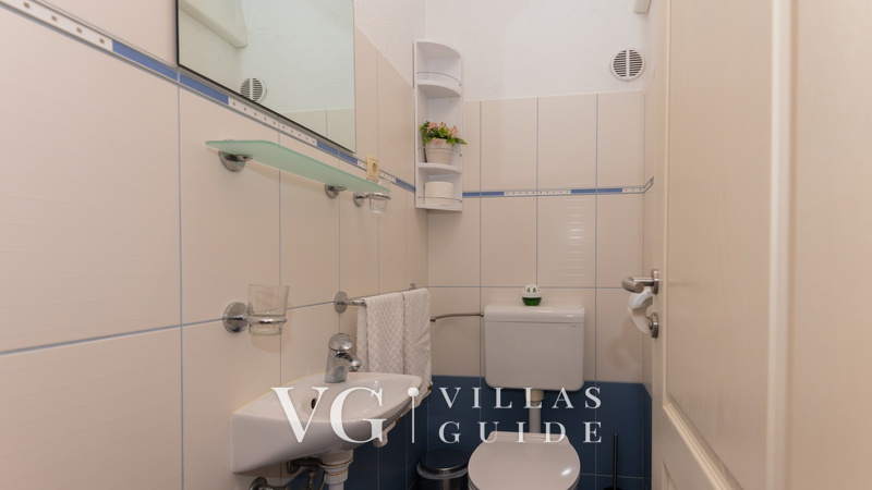 Villa Piplica - Makarska-Lokvičići Gästetoilette