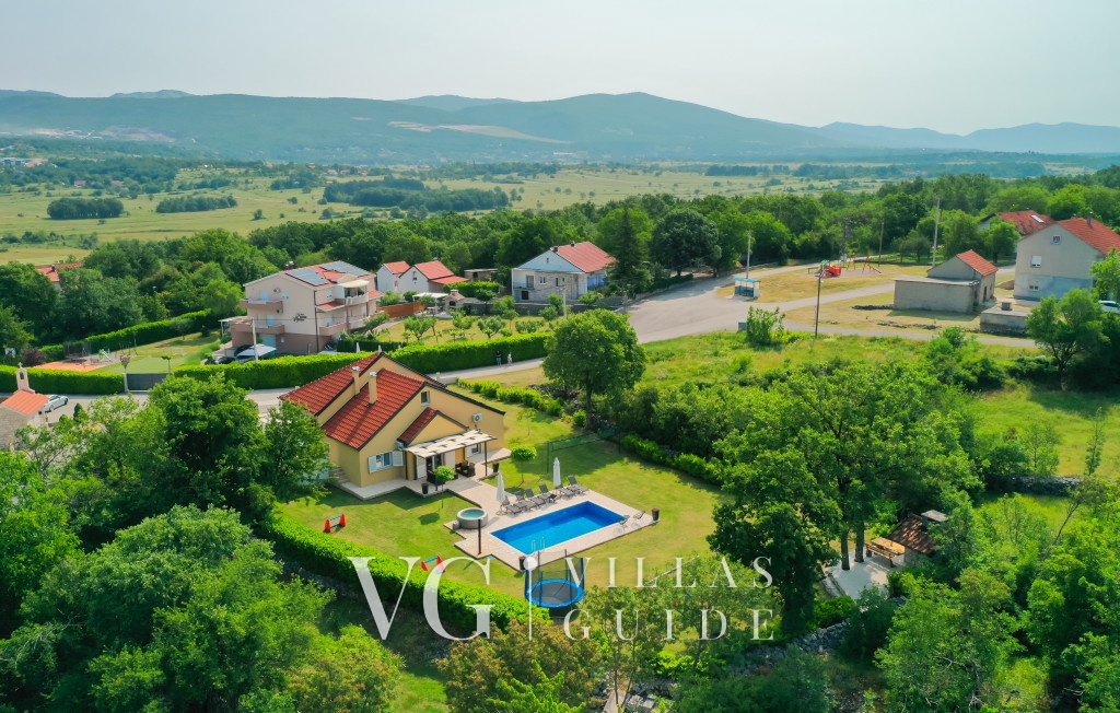 Villa Tea - Makarska-Gornji Vinjani Garden and property exterior