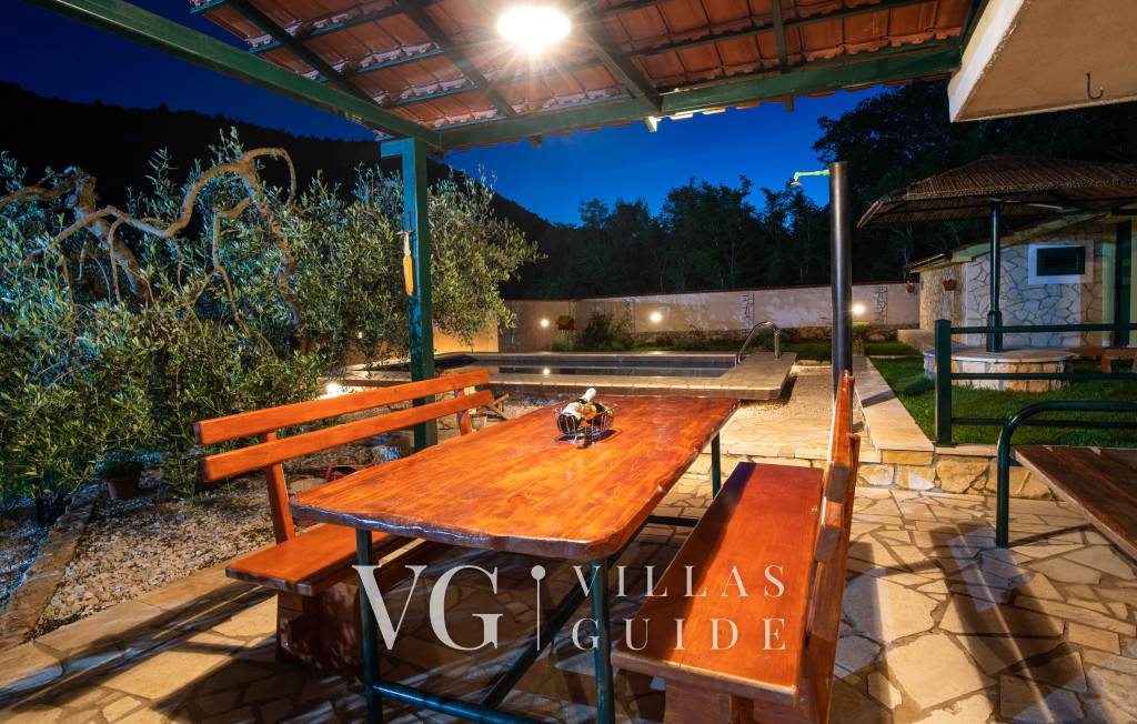 Country house Desne Garden and property exterior