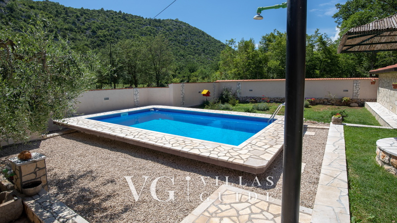 Country house Desne Pool