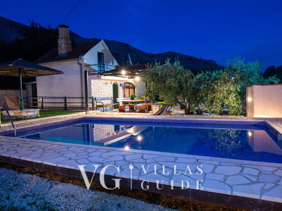 Country house Desne Pool