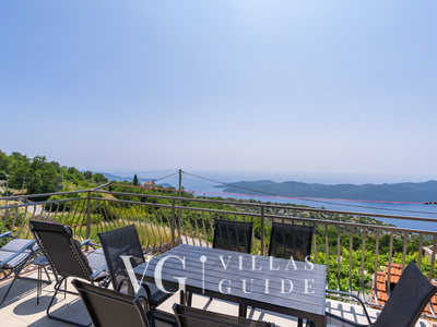 Village house Kate Dubravica Garden and property exterior