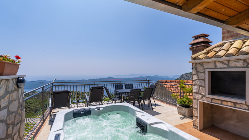 Village house Kate Dubravica