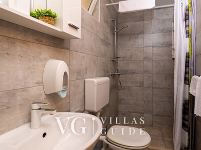 Village house Kate Dubravica Bathroom