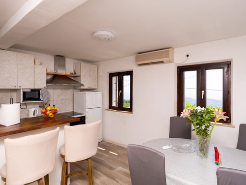 Village house Kate Dubravica