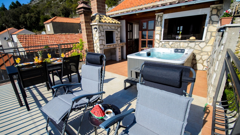 Village house Kate Dubravica