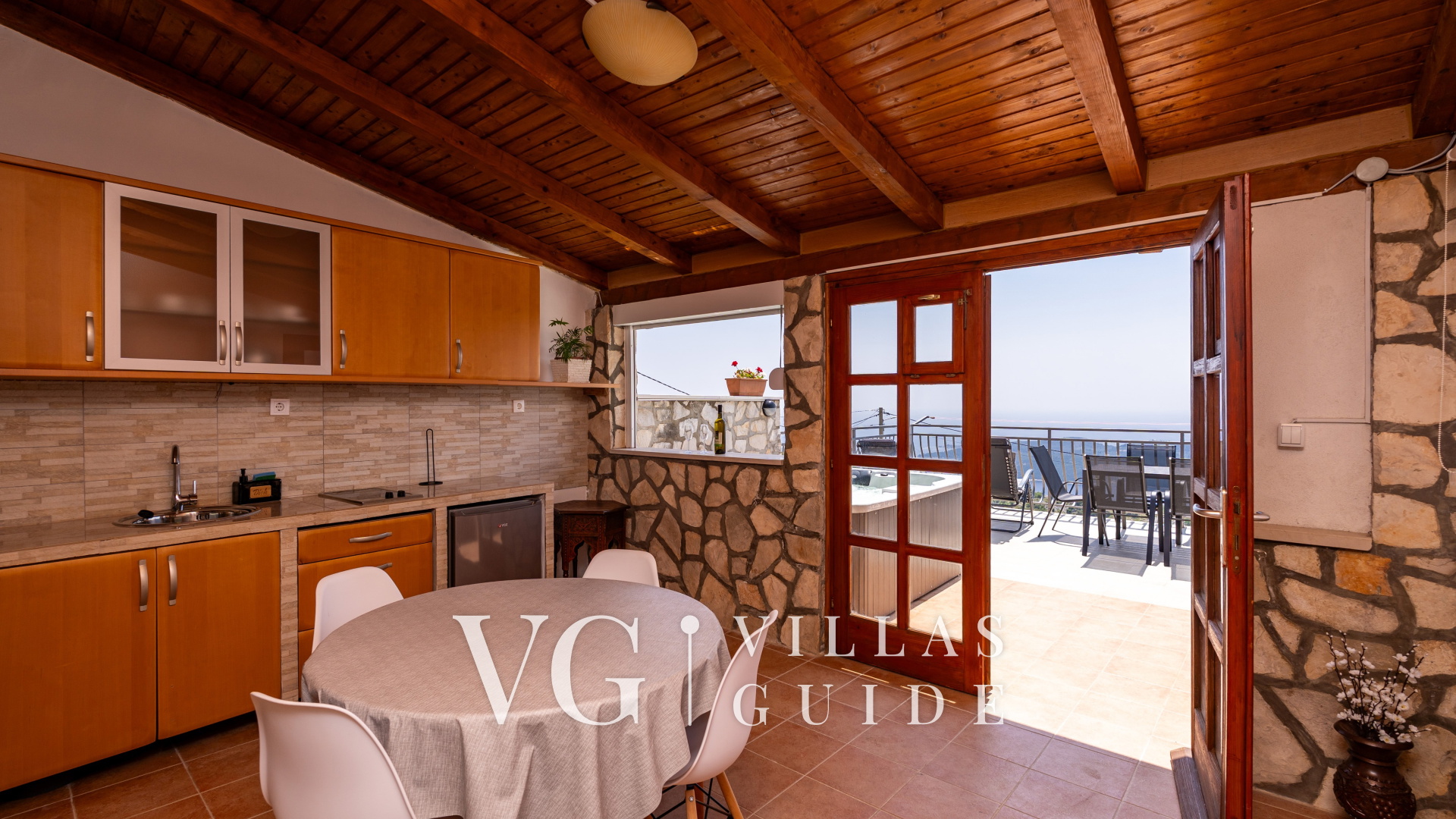 Village house Kate Dubravica Kitchen