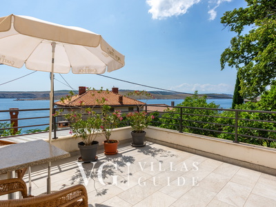 Holiday home  Villa Blue coast Garden and property exterior