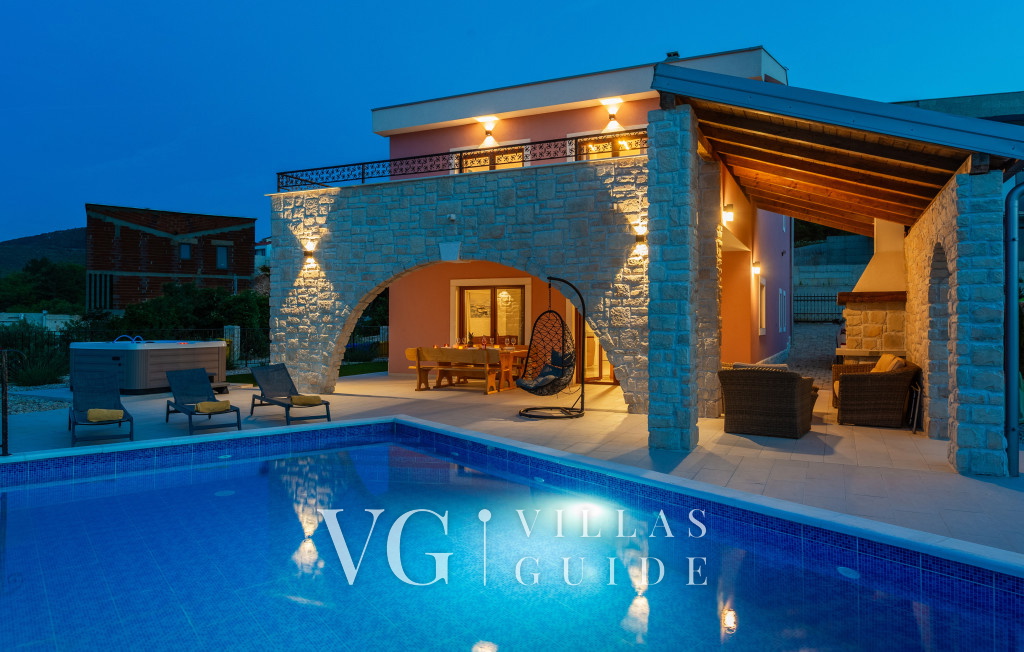 Holiday home Villa Vrbnik Piscina