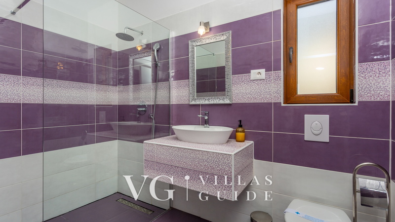 Holiday home Villa Vrbnik Bathroom