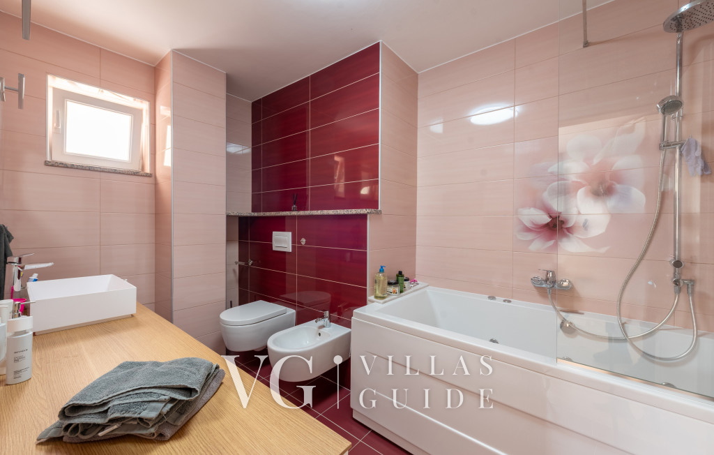 Villa Mihaela Bathroom