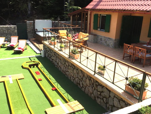 Holiday Home Villa Rosemary-whirpool&pet friendly