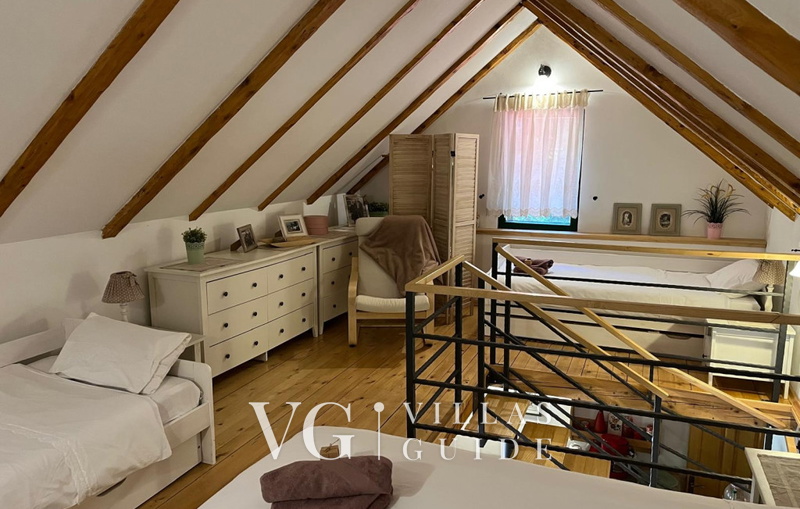 Holiday Home Villa Rosemary-whirpool&pet friendly Bedroom