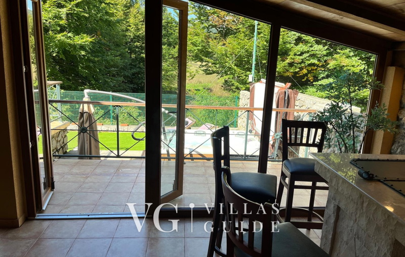 Holiday Home Villa Rosemary-whirpool&pet friendly Living room