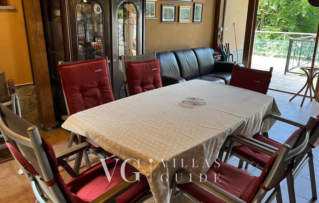 Holiday Home Villa Rosemary-whirpool&pet friendly Kitchen