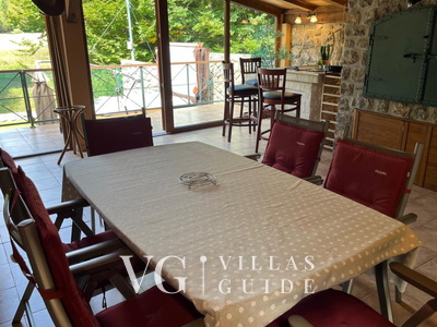 Holiday Home Villa Rosemary-whirpool&pet friendly Kitchen