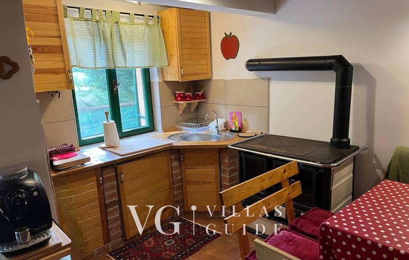 Holiday Home Villa Rosemary-whirpool&pet friendly Kitchen