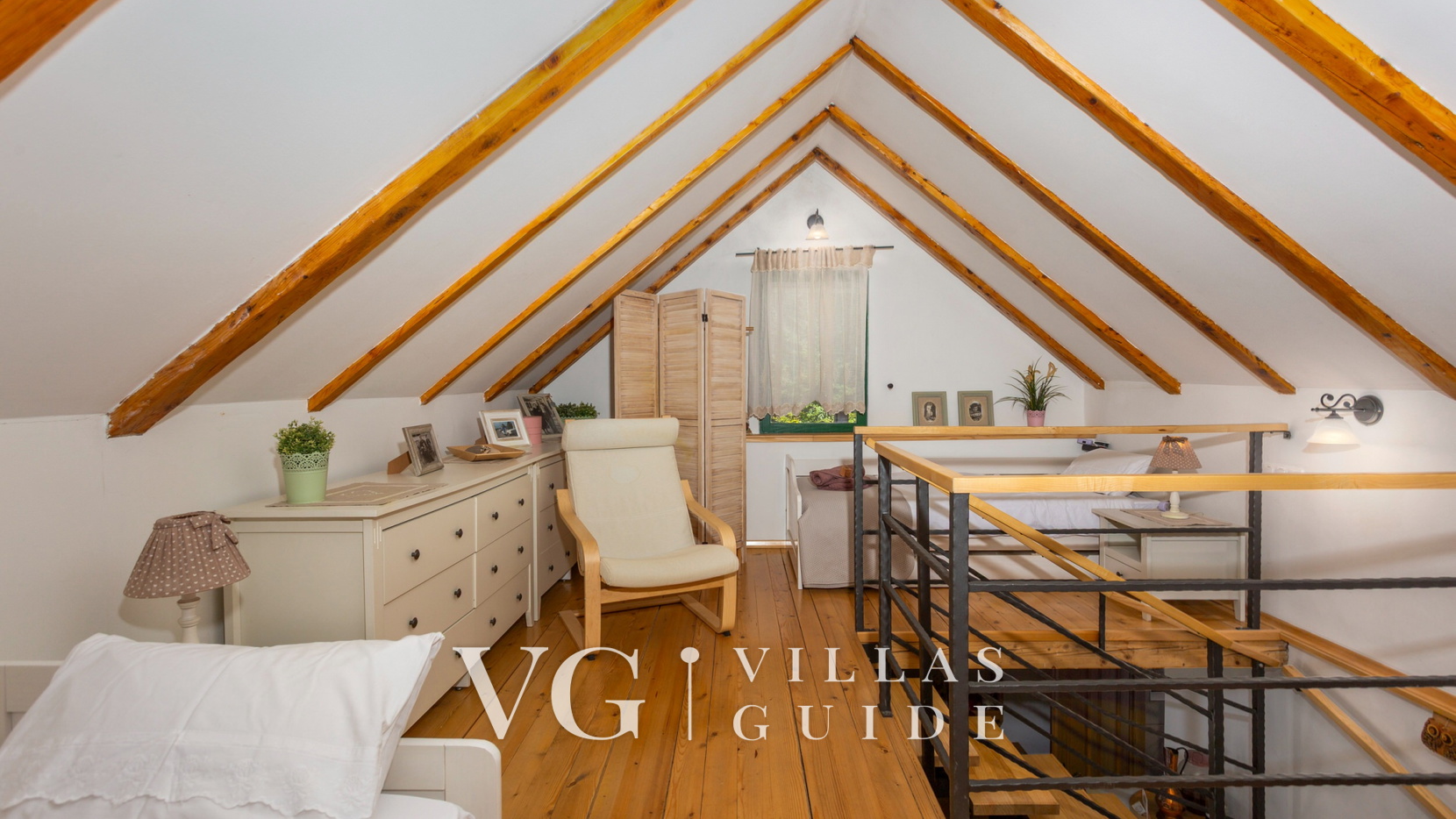 Holiday Home Villa Rosemary-whirpool&pet friendly Bedroom