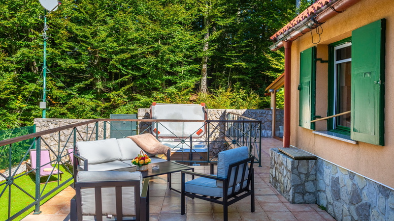 Holiday Home Villa Rosemary-whirpool&pet friendly