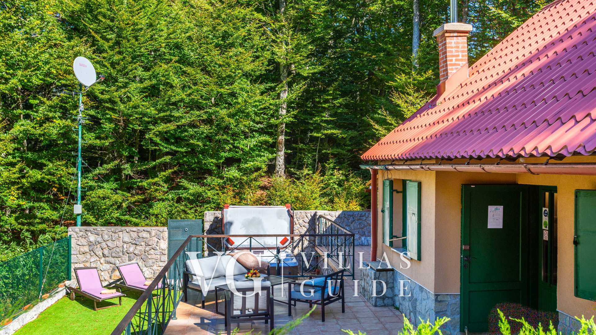 Holiday Home Villa Rosemary-whirpool&pet friendly Garden and property exterior