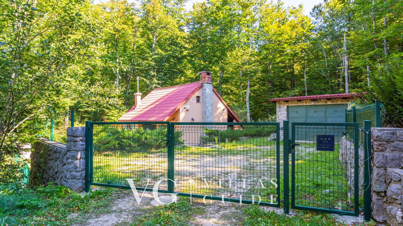 Holiday Home Villa Rosemary-whirpool&pet friendly Garden and property exterior