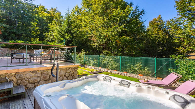 Holiday Home Villa Rosemary-whirpool&pet friendly