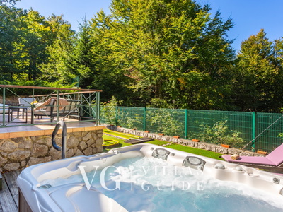 Holiday Home Villa Rosemary-whirpool&pet friendly wellness