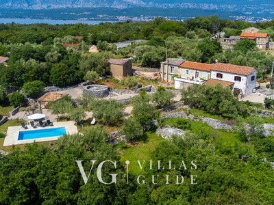 Villa Verde Oliva Residence with pool Microlocation