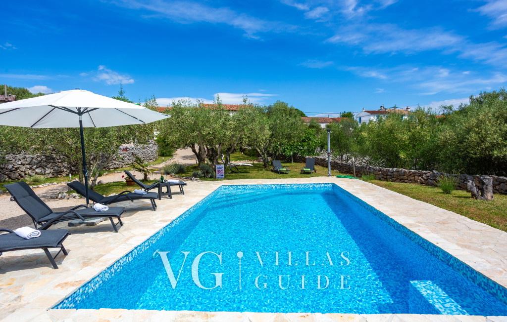 Villa Verde Oliva Residence with pool Pool