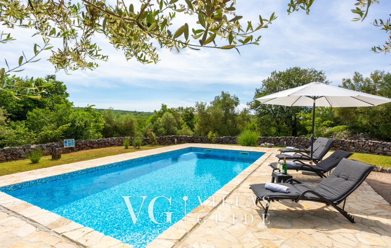 Villa Verde Oliva Residence with pool Piscina